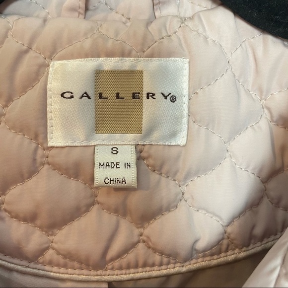 Gallery lighter Weight Beige Quilted Jacket Sz. S - Picture 9 of 16